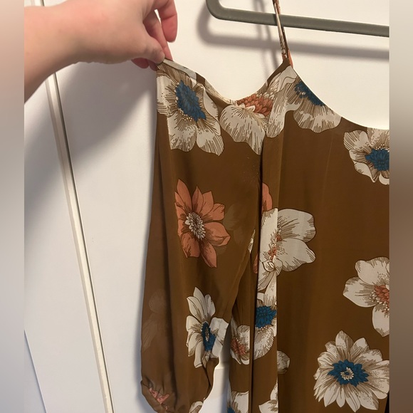 Leith Brown - Floral Print Dress - boho cold shoulder - size small - Picture 4 of 5